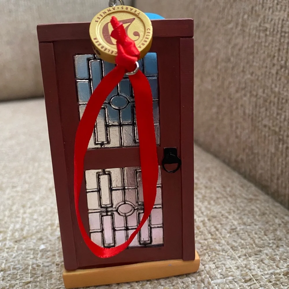 Disney Store Mulan 20th Anniversary 2018 Sketchbook Ornament